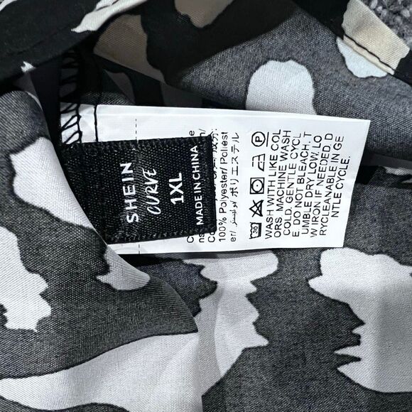 Shein Curve Halter Top Sleeveless Size 1X 14 Twist Neck All Over Animal Print - Picture 11 of 11